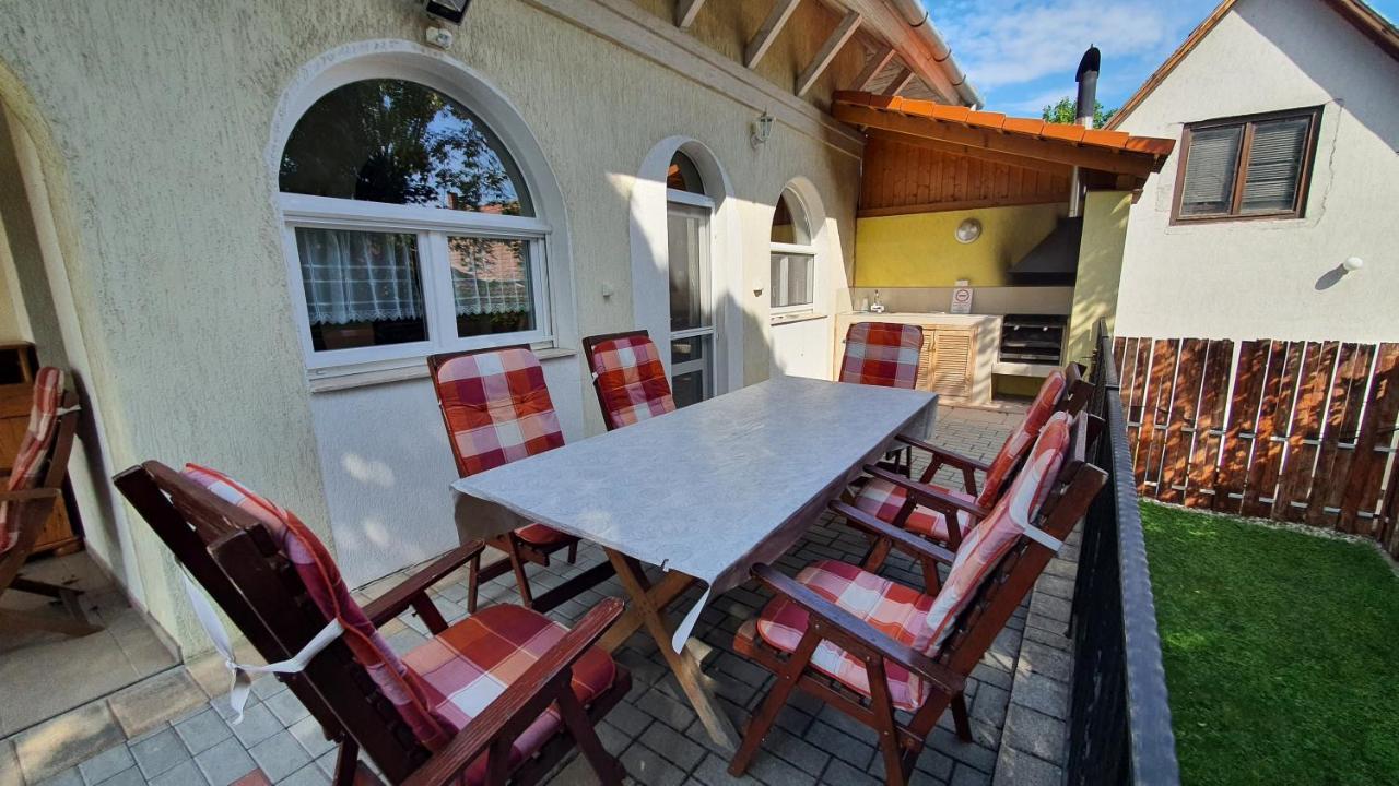 Apartment In Siofok/Balaton 19942 Экстерьер фото